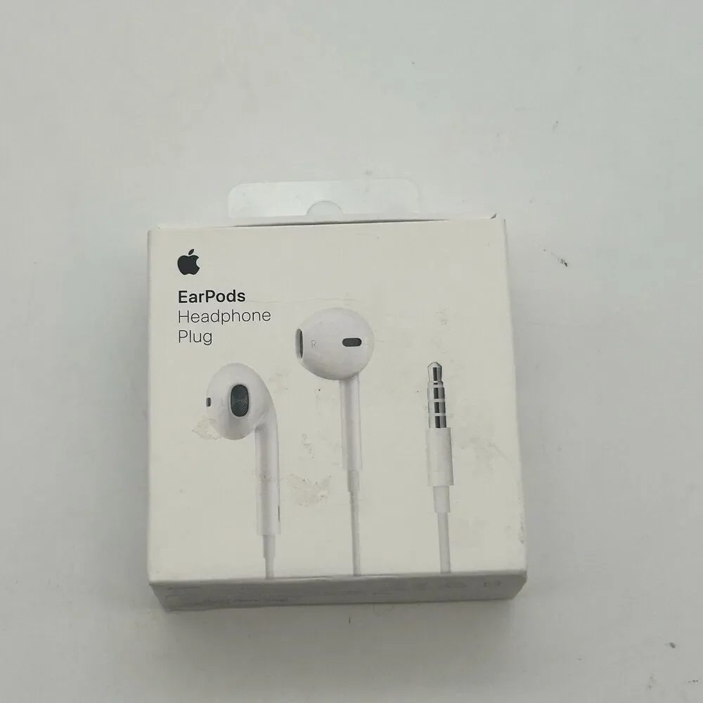 Apple EarPods Wired Earbuds 3.5mm Headphone Jack w/ Remote & Mic